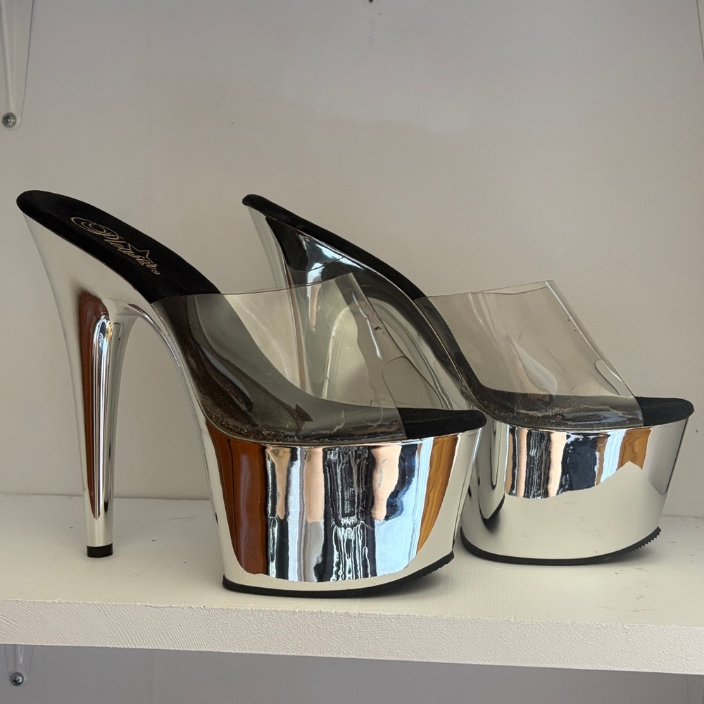 Mirroir pleaser heels